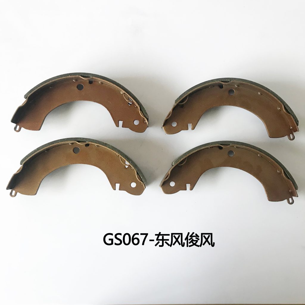 GS067 东风俊风 6.5